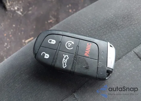 2015 Chrysler 200 Limited z USA, uszkodzony, nr VIN 1C3CCCAB9FN677148